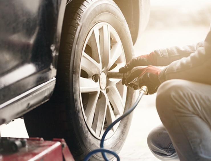 Quand devrais-je passer aux pneus hiver ?